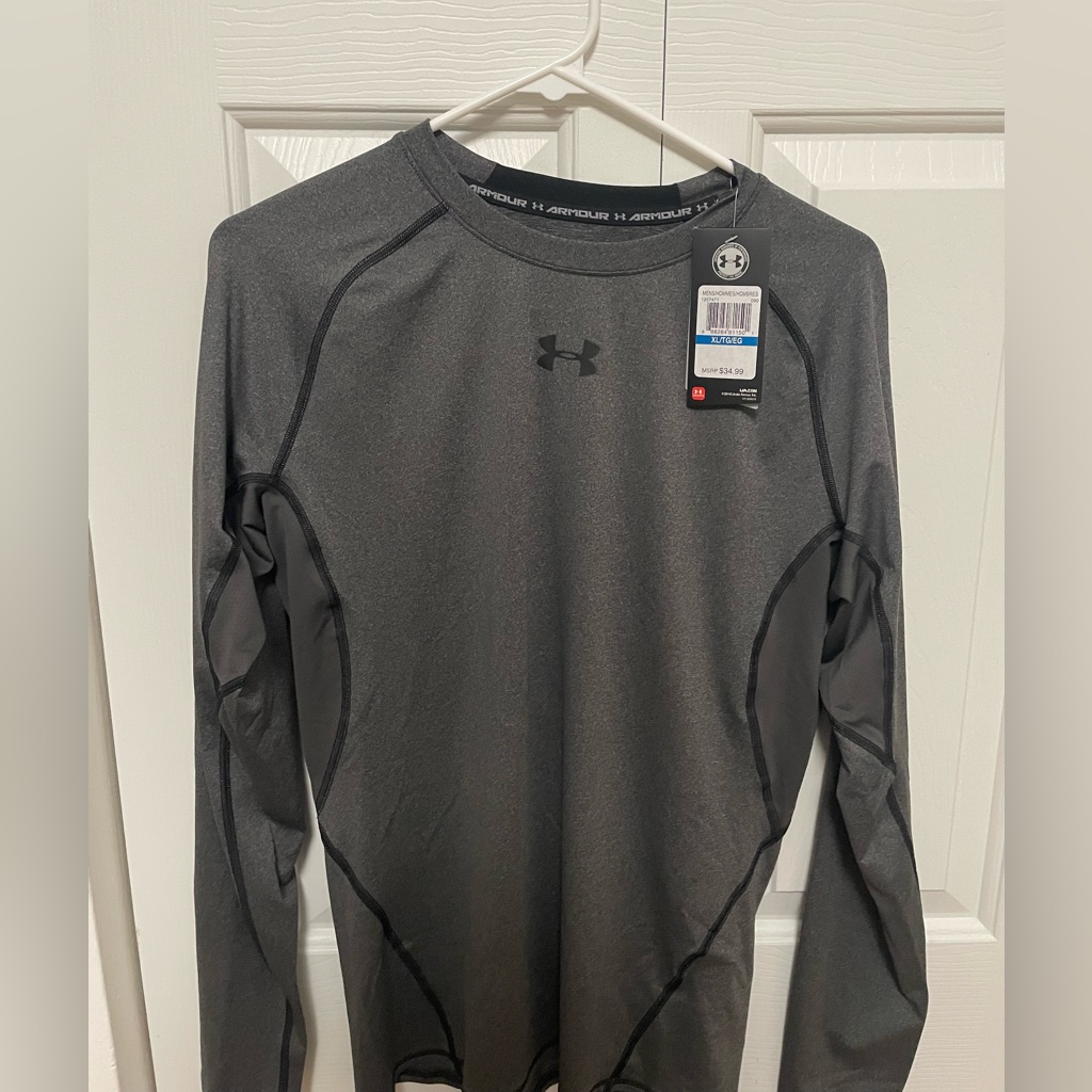 Nwt Men’s Under Armour Long Sleeve Heatgear Compression Top In Dark Heather Gray